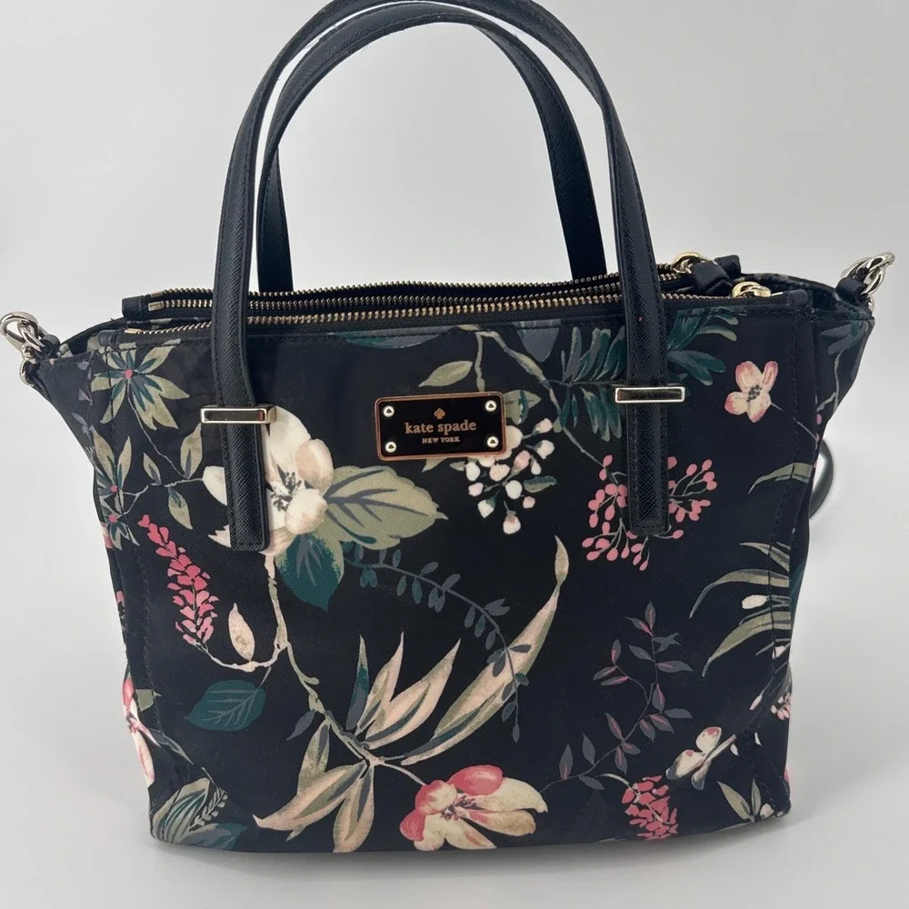 Kate Spade Wilson Road Botanical Alyse Nylon Stachel Small Floral Crossbody Bag